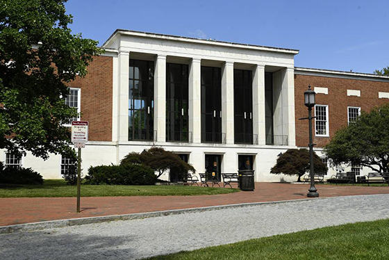 exterior of the eisenhower library